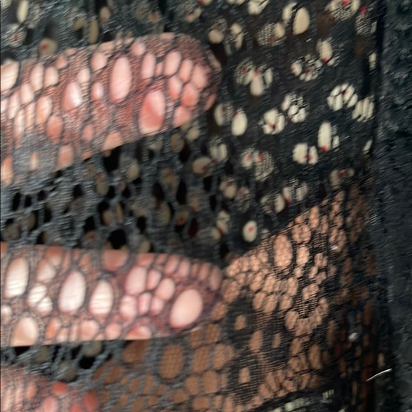 Elegant Black and Brown Lace Dress - Picture 5 of 9